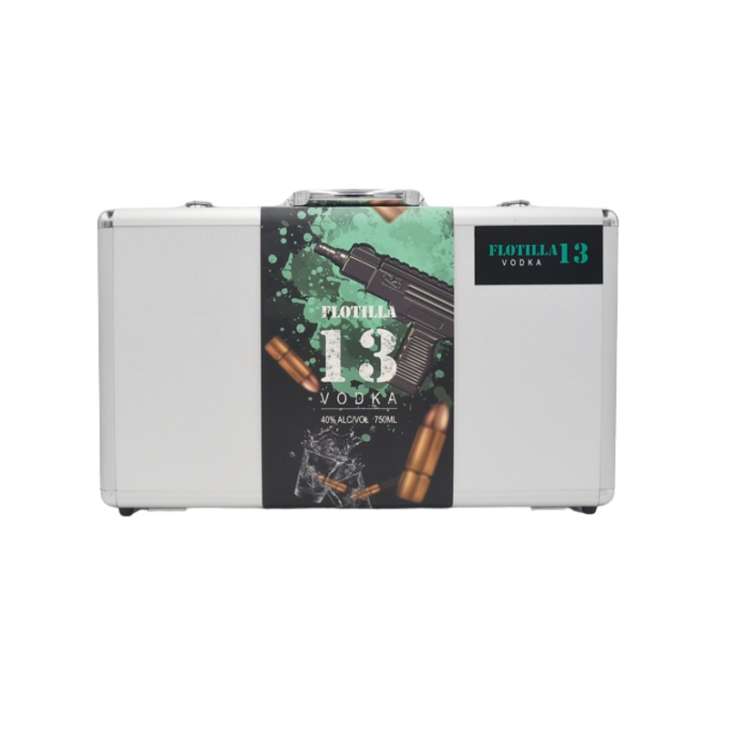Flotilla 13 Gun Gift Set 750ml