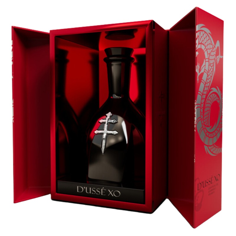 D'USS XO Year of the Dragon 2024 Limited Edition Gift Box