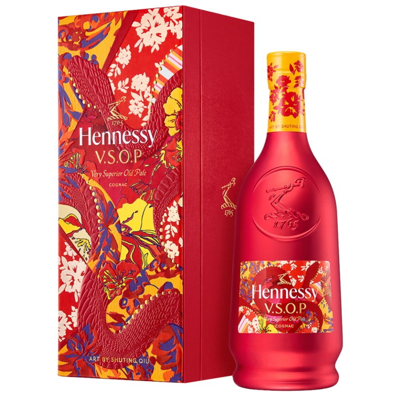 Hennessy V.S.O.P Lunar New Year 2025 By Shuting Qiu