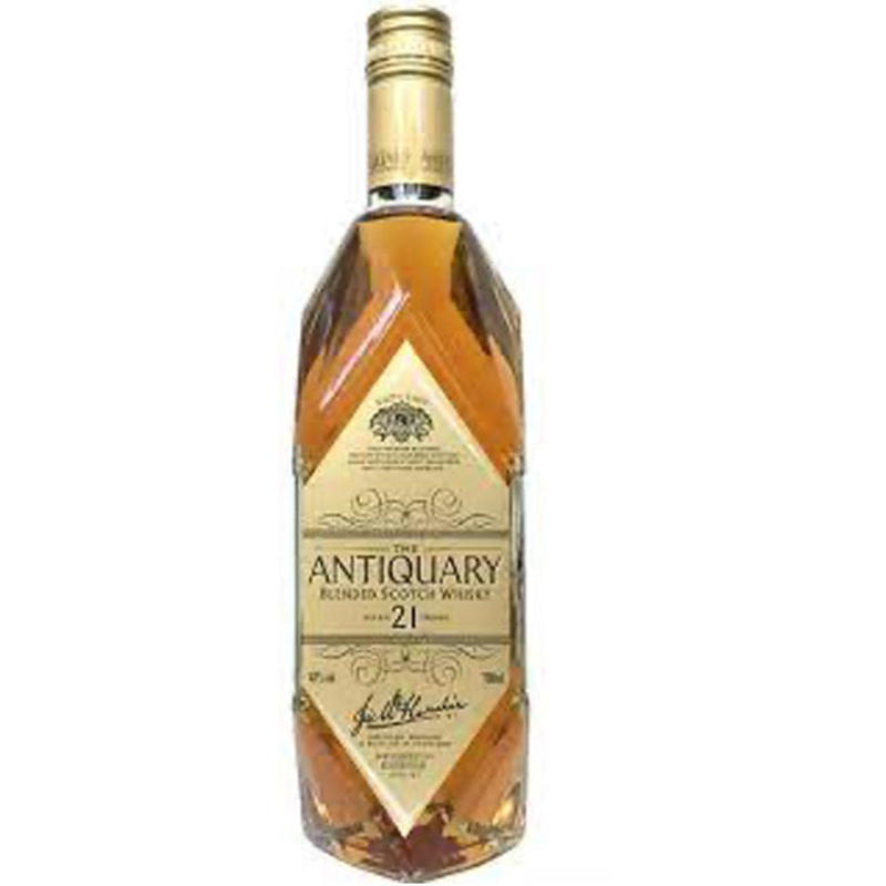 The Antiquary 21 Year Old Blended Scotch Whisky